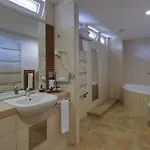 Hotell Wellness 4*
