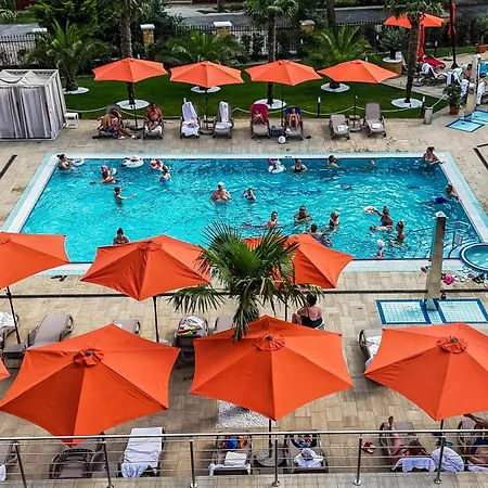 فندق Wellness غيولا